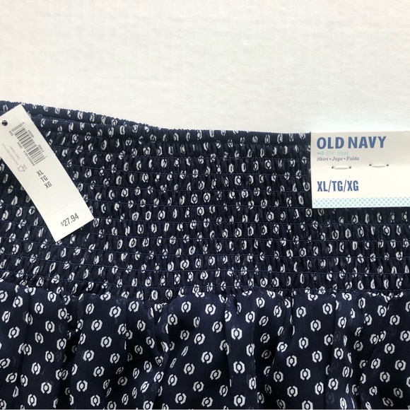 Navy chiffon skirt, Sz XL - Picture 7 of 7